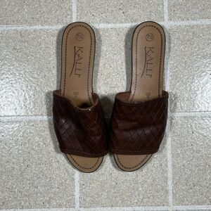 Kalli Women's Sandals‎ Size 7.5
